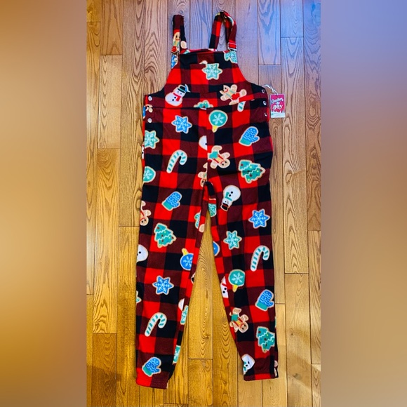 🎄⛄️Youth Large PAJAMERALL Xmas Gingerbread Print
*Brand New With Tags* - Picture 2 of 7